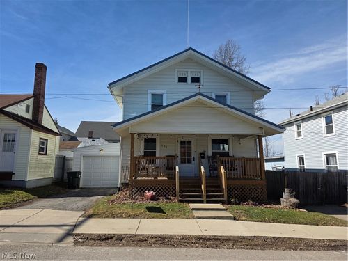 531 E School St, Salem, OH, 44460-1666 | Card Image