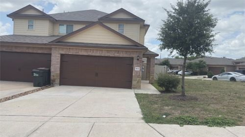 b-366 Joanne Loop, Buda, TX, 78610-3895 | Card Image