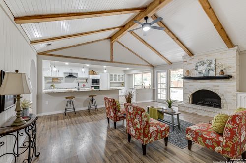 15814 Blue Creek St, San Antonio, TX, 78232-2704 | Card Image