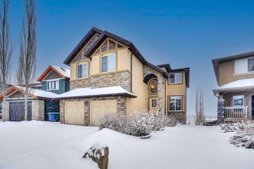 160 Tremblant Way Sw, Calgary, AB, T3H0B8 | Card Image