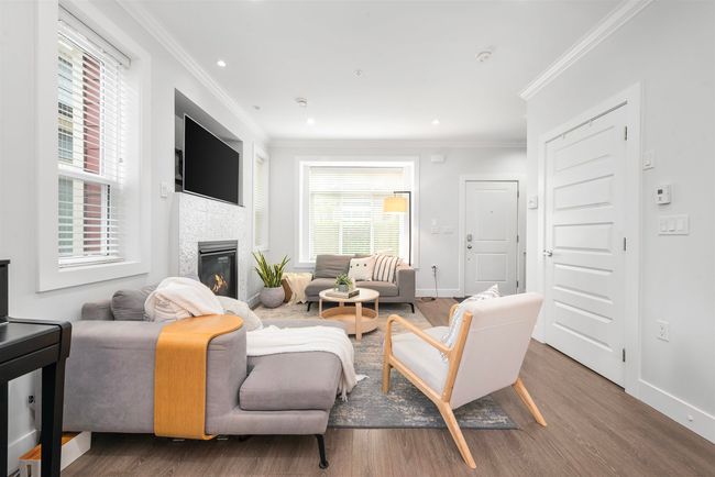 4355 Fleming St, Townhouse with 3 bedrooms, 3 bathrooms and 1 parking in Vancouver BC | Image 5