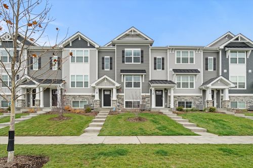 318 Basin Ct, St. Charles, IL, 60174-3720 | Card Image