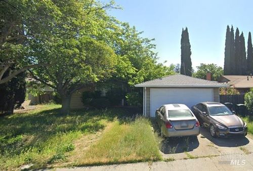 2420 Oceanic Drive, Fairfield, CA, 94533 | Card Image