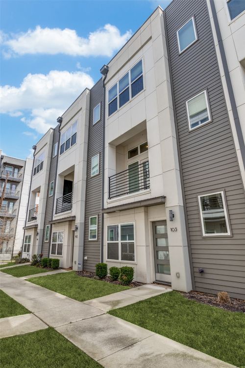 103-1717 Caddo St, Dallas, TX, 75204-4201 | Card Image