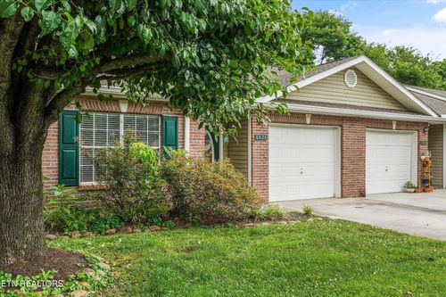 6526 Bakersfield Way, Knoxville, TN, 37918-5183 | Card Image