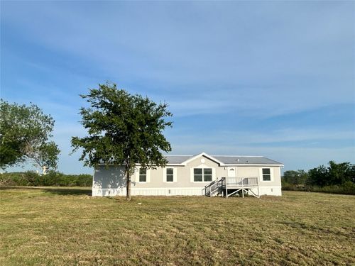 107 Appaloosa Dr, Kyle, TX, 78640-9104 | Card Image