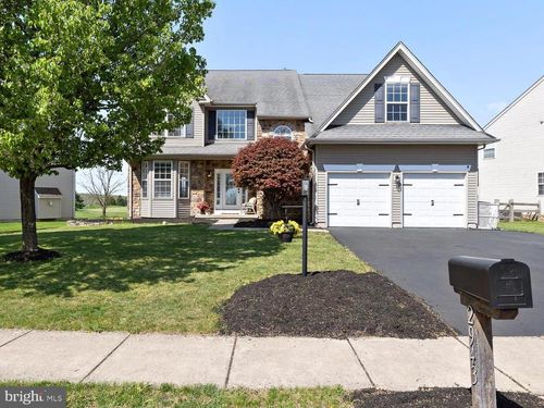 2943 Santa Maria Dr, GILBERTSVILLE, PA, 19525-9321 | Card Image