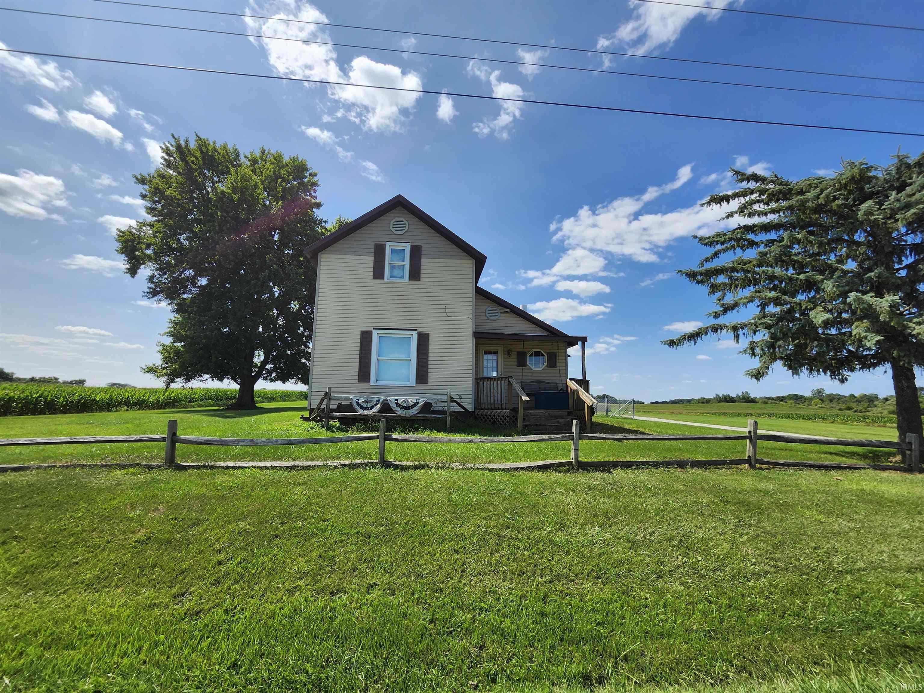 1869 N 550 W, Sold in Columbia City Zoocasa