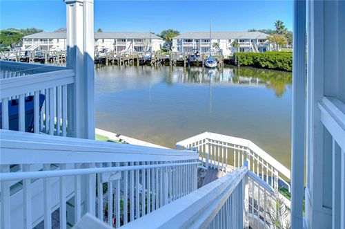 apt-d-5176 Salmon Dr Se, SAINT PETERSBURG, FL, 33705-6349 | Card Image