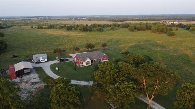 5409 Fm 339 S, Home with 3 bedrooms, 2 bathrooms and null parking in Groesbeck TX | Image 5