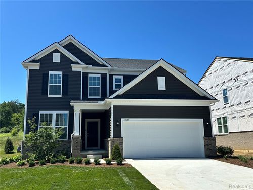 4881 Marquette Dr, Milford, MI, 48381 | Card Image