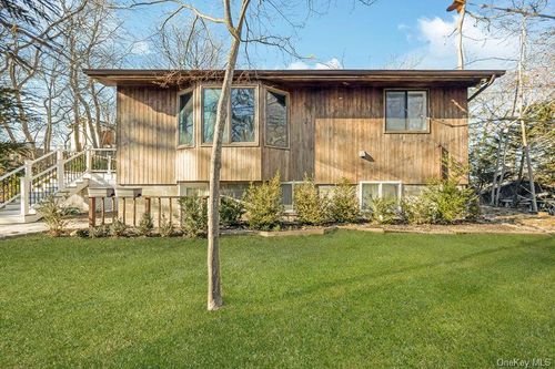17-356 Oakleigh Ave, Baiting Hollow, NY, 11933-1261 | Card Image