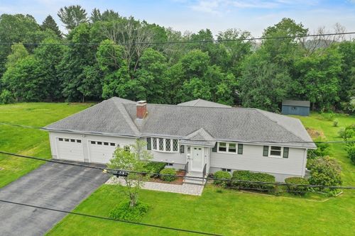 86 Harriet Ave, Shrewsbury, MA, 01545-2726 | Card Image