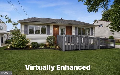 50 E Maple Ave, BELLMAWR, NJ, 08031-1250 | Card Image