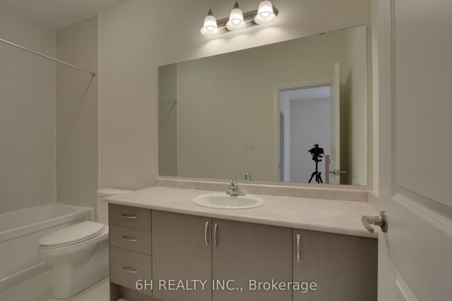 2610 Hibiscus Dr, House attached with 3 bedrooms, 3 bathrooms and 1 parking in Pickering ON | Image 34