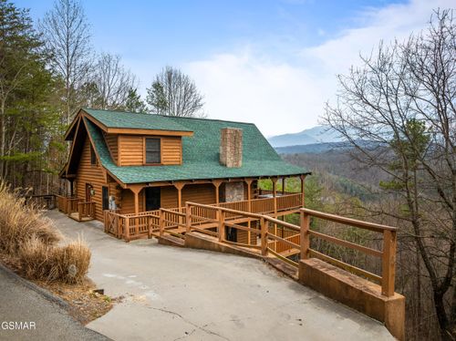 1910 Mountain View Way, Sevierville, TN, 37876 | Card Image