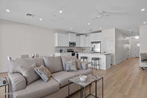 3-16714 E Almont Dr, Fountain Hills, AZ, 85268-2715 | Card Image