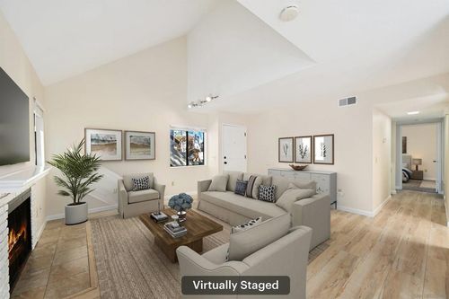 unit-g-317 N Melrose Dr, Vista, CA, 92083-4842 | Card Image