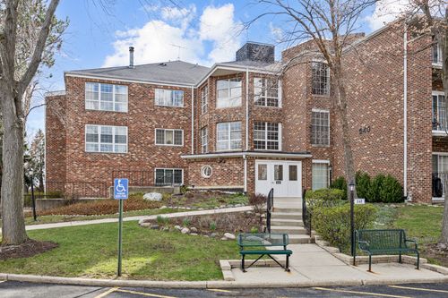 305-540 Biesterfield Rd, Elk Grove Village, IL, 60007-3377 | Card Image