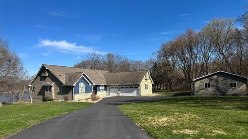 18130 Robinson Cir, Dayton, MN, 55327-7720 | Card Image