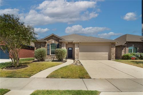 2212 Tallow Dr, Portland, TX, 78374-3051 | Card Image