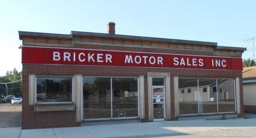 15 Wells St, Croswell, MI, 48422-1155 | Card Image