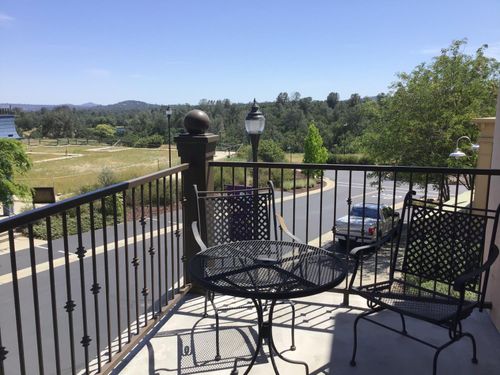 360 Town Square Rd, Copperopolis, CA, 95228-9264 | Card Image