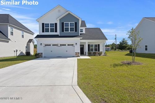 718 Ellabond, Sneads Ferry, NC, 28460 | Card Image