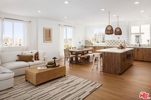 1681 Coral Sea Ln, San Pedro, CA, 90732-6110 | Card Image