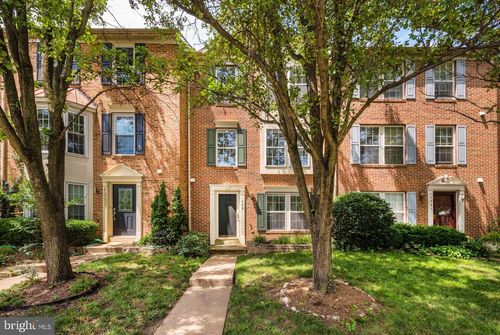 1339 Argall Pl, Alexandria, VA, 22314-1381 | Card Image