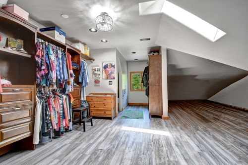 1383 Gordon Ln, Lemont, IL, 60439-4415 | Card Image