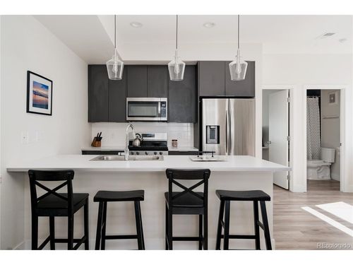 1172 S Reed Way, Lakewood, CO, 80232 | Card Image