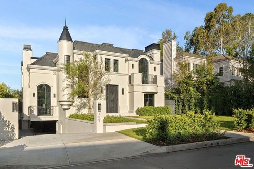 155 N Anita Ave, LOS ANGELES, CA, 90049-2719 | Card Image