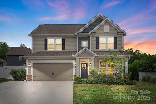 108 Wrangler Dr, Mooresville, NC, 28115-9717 | Card Image