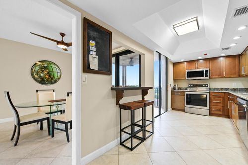 apt-702-5951 Wellesley Park Drive, Boca Raton, FL, 33433 | Card Image