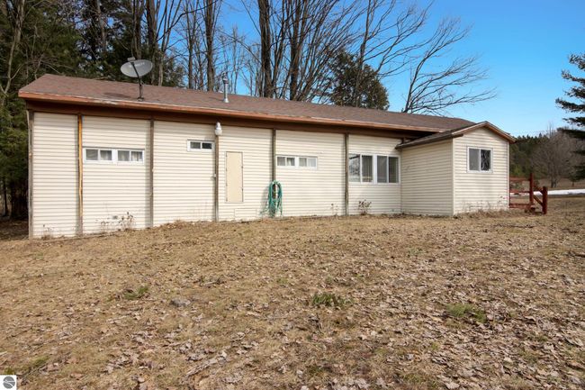 4283 S 7 Rd, House other with 2 bedrooms, 1 bathrooms and null parking in Harrietta MI | Image 20