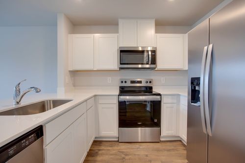 1335 Churchill Ln, Lewisburg, TN, 37091-2143 | Card Image