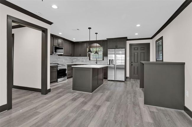 3346 Reeves St, House other with 3 bedrooms, 2 bathrooms and 1 parking in Houston TX | Image 12