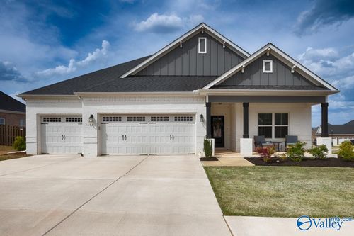 7652 Shaun Leslie Cir, Owens Cross Roads, AL, 35763-4203 | Card Image
