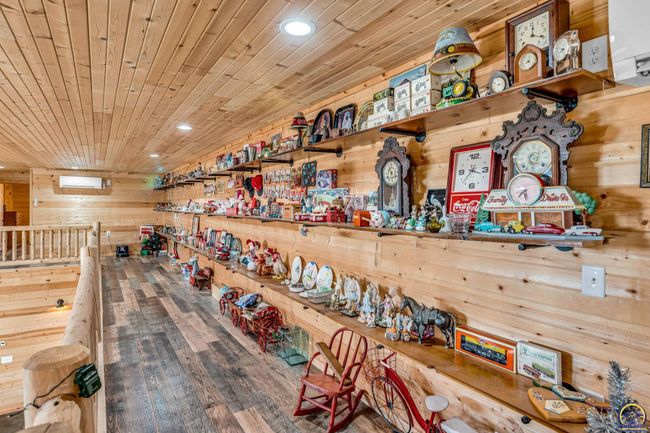 14426 110 Th St, House other with 5 bedrooms, 3 bathrooms and null parking in Oskaloosa KS | Image 38