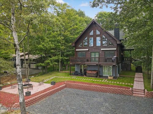 121 Northwood Rd, Dingmans Ferry, PA, 18328 | Card Image