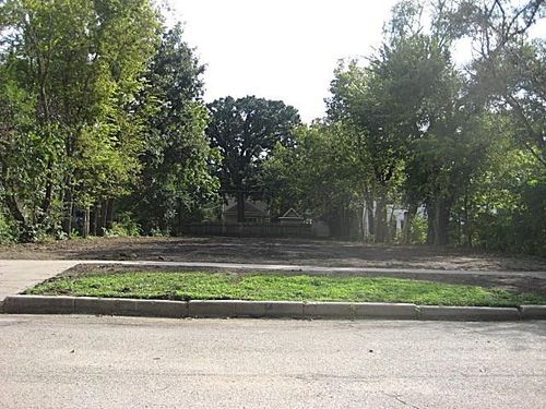 309 E 5th St, Newton, KS, 67114-2209 | Card Image