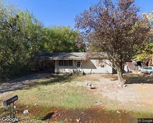 905 Louisiana St, Muskogee, OK, 74403-6826 | Card Image