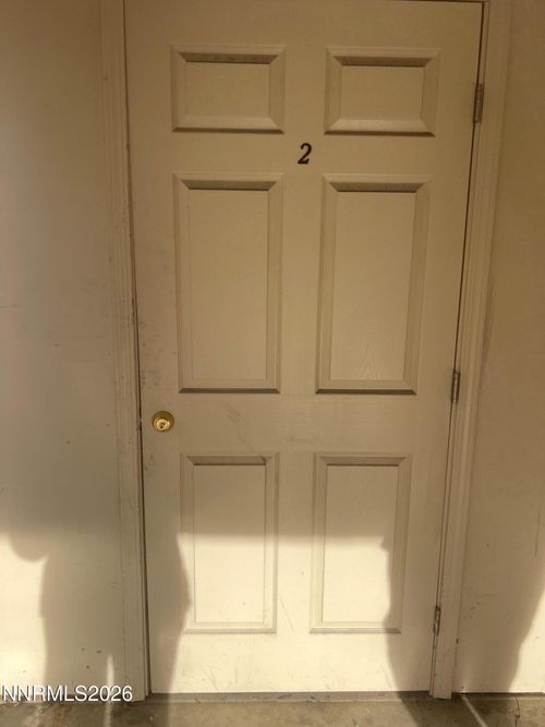 2-5021 Catalina Dr, Reno, NV, 89502-6143 | Card Image