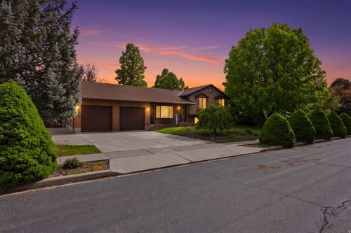 5505 W 10080 N, Highland, UT, 84003-9162 | Card Image