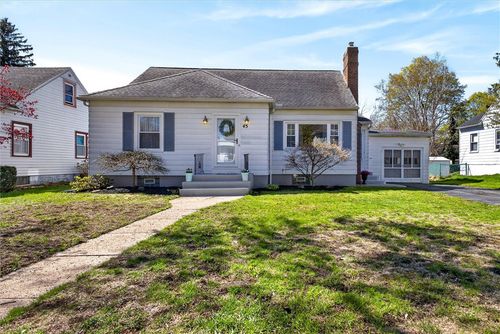 45 Longcroft Rd, Irondequoit, NY, 14609-3001 | Card Image