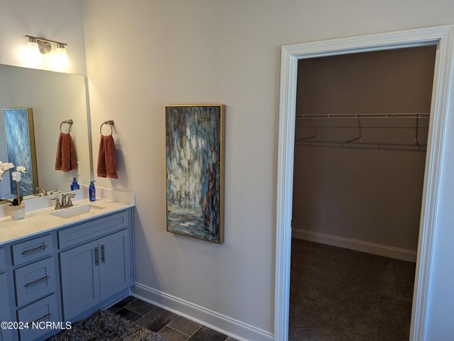 Similar home in community | Image 13