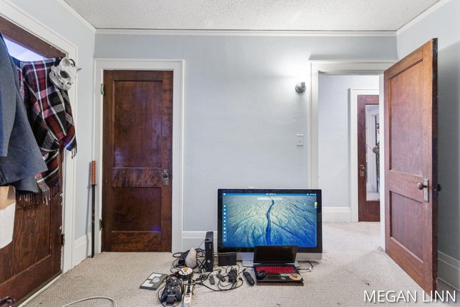 186 W 12 Th St, House other with 6 bedrooms, 3 bathrooms and null parking in Holland MI | Image 44
