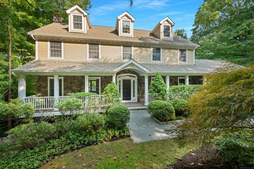 12B Hickory Dr, Greenwich, CT, 06831 | Card Image