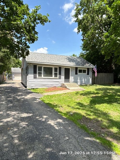 17W508 Hill St, Villa Park, IL, 60181-1838 | Card Image